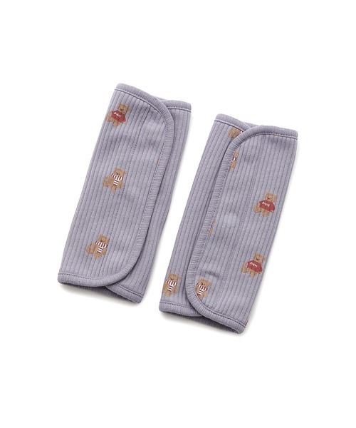 gelato pique(ジェラートピケ)の「【販路限定商品】【HOLIDAY】ベア柄サッキングパッド(抱っこ紐/ベルトカバー/スリング・キッズ・アイボリー/ネイビー・FREE)」の4枚目の写真