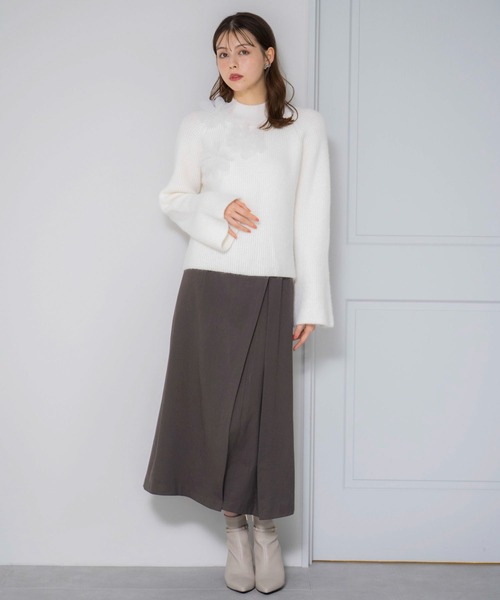 NOELA（ノエラ）の「ゴールドポイントタックスカート（スカート・レディース・ベージュ/ブラウン/チャコールグレー・M/S）」の8枚目の写真