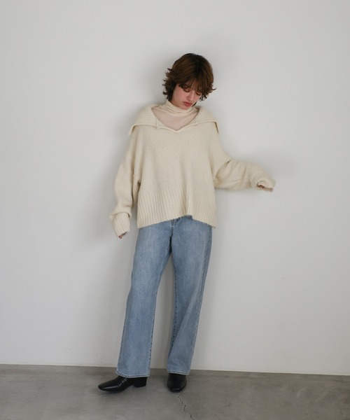 select MOCA(セレクトモカ)の「ビッグカラーキーネックニット(ニット/セーター・レディース・アイボリー/ブラック/ベージュ/チャコールグレー・FREE)」の5枚目の写真
