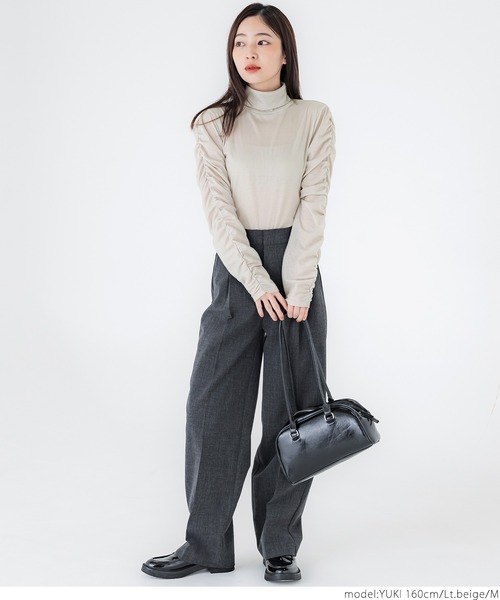 coca（coca）（コカ）の「シャーリングスリーブ ハイネックカットソー（Tシャツ/カットソー・レディース・ライトベージュ/ライトグレー・S/M/L）」の17枚目の写真