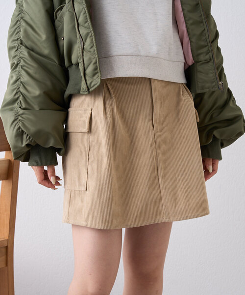 w closet（ダブルクローゼット）の「カーゴミニスカート（スカート・レディース・ブラック/チャコールグレー/ベージュ・FREE）」の3枚目の写真