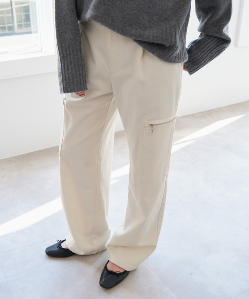 Spick & Span(スピックアンドスパン)の「ウォッシュドカーゴパンツ(カーゴパンツ・レディース・ブラック/ホワイト系その他・36/38)」の2枚目の写真