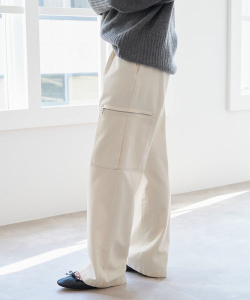Spick & Span(スピックアンドスパン)の「ウォッシュドカーゴパンツ(カーゴパンツ・レディース・ブラック/ホワイト系その他・36/38)」の12枚目の写真