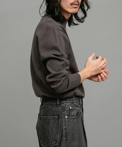 URBAN RESEARCH Sonny Label(アーバンリサーチサニーレーベル)の「ハイゲージモックネックニットプルオーバー(ニット/セーター・メンズ・ブラック/グレー/オフホワイト・MEDIUM/LARGE/X-LARGE)」の16枚目の写真