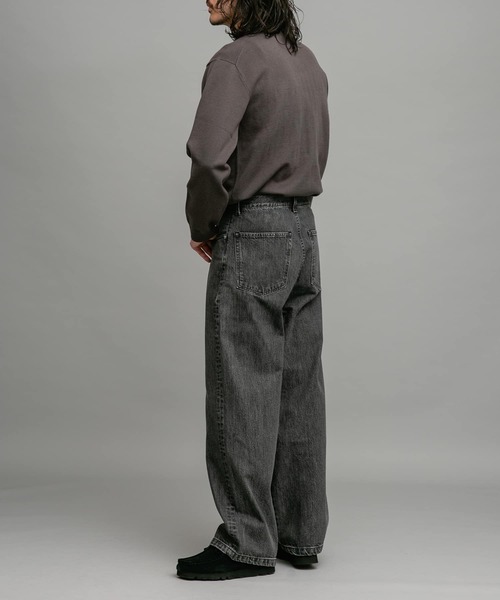 URBAN RESEARCH Sonny Label(アーバンリサーチサニーレーベル)の「ハイゲージモックネックニットプルオーバー(ニット/セーター・メンズ・ブラック/グレー/オフホワイト・MEDIUM/LARGE/X-LARGE)」の20枚目の写真