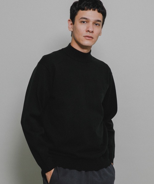 URBAN RESEARCH Sonny Label(アーバンリサーチサニーレーベル)の「ハイゲージモックネックニットプルオーバー(ニット/セーター・メンズ・ブラック/グレー/オフホワイト・MEDIUM/LARGE/X-LARGE)」の3枚目の写真
