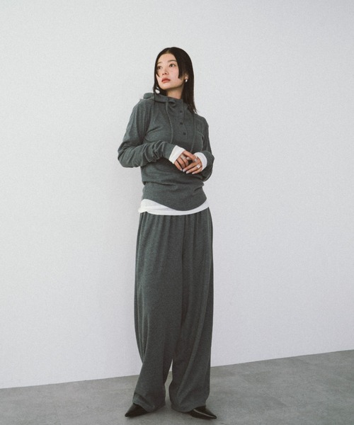 HANNE（アン）の「ドロストヘムリブイージーパンツ（その他パンツ・レディース・グレー/レッド・S/M）」の6枚目の写真