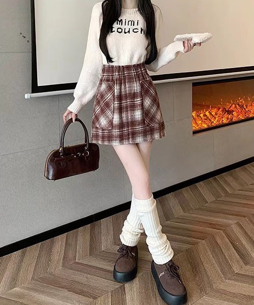 gossip!ロサンゼルス(ゴシップロサンゼルス)の「Y2K冬チェック柄スカートヴィンテージ風レトロハイウエストスカート(スカート・レディース・ブラック/レッド・M/S)」の6枚目の写真
