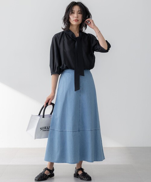 23区（ニジュウサンク）の「【洗える】ライトダンガリー フレア スカート（スカート・レディース・スカイブルー系/ターコイズブルー系・38/36/40）」の5枚目の写真