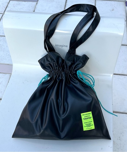 mi via loca（ミヴィアロカ）の「【2WAY！】 フェイクレザー トートバッグ（トートバッグ・レディース・ブラック/ピンク/シルバー/ピンク系その他・FREE）」の2枚目の写真