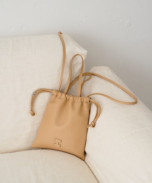 IACUCCI イアクッチ ショルダーバッグ グラネッロ CERVO IACUCCI｜グラネッロ CERVO | Rakuten Fashion(楽天ファッション