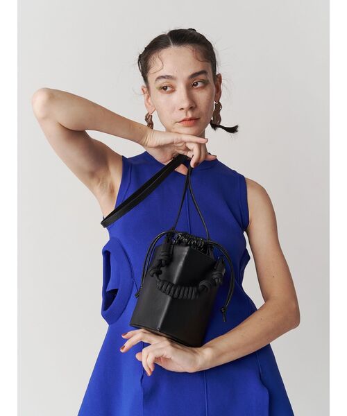 UN3D.（アンスリード）の「TRIANGLE KNOT MINI BAG / トライアングルノットミニバッグ（ショルダーバッグ・レディース・ブラック/シルバー・FREE）」の11枚目の写真