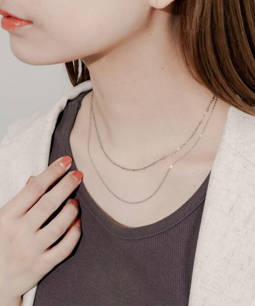 SMELLY(スメリー)の「ステンレスミニボール2レイヤードネックレス(ネックレス・レディース・シルバー/ゴールド・-)」の4枚目の写真