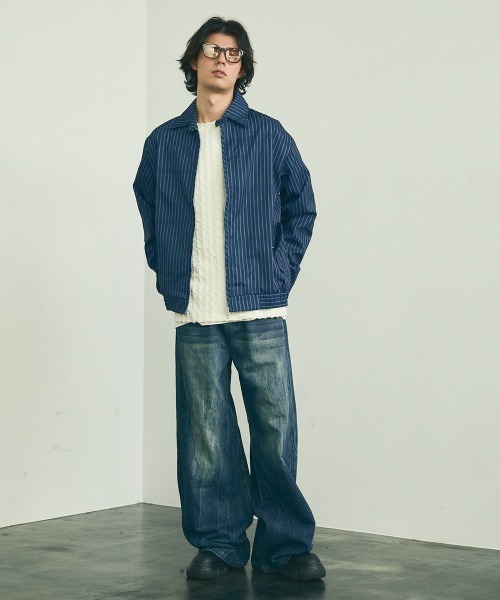 00's「Vintage」総柄 濃ネイビー オーバーサイズ ジップアップ ONCILY（オンシェリー）の「OVER SIZE ZIP HOODIE / オーバー