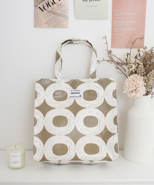 ROOTOTE(ルートート)の「ROOTOTE ラミネート加工ミニトートBAG(トートバッグ・レディース・B/A/C/レッド系その他/グレー系/ブラック系/ピンク系1/イエロー系/ホワイト系/グリーン系・FREE)」の10枚目の写真