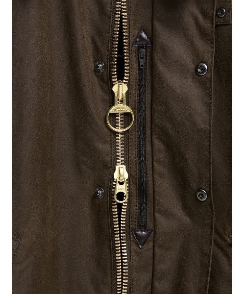 Barbour(バブアー)の「【TRANSPORT / トランスポート】ワックス ショート ジャケット(ブルゾン・メンズ・グリーン/ベージュ/ブラック・34/36/38/40/42/32)」の18枚目の写真