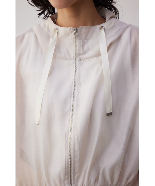 AZUL by moussy(アズールバイマウジー)の「シアーフーディーブルゾン(ブルゾン・レディース・アイボリー/ブラック/ライトグレー・FREE)」の11枚目の写真