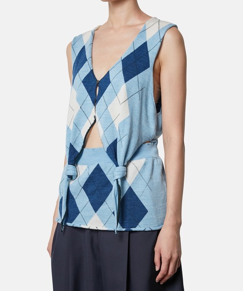 iRENE（アイレネ）の「アーガイルニットベスト / Argyle Knit Vest（ニット/セーター・レディース・ライトブルー/ベージュ・36）」の11枚目の写真