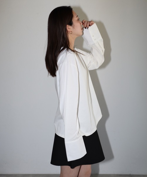 ENC(エンク)の「sleeve switch tops / 袖切替ロンT(シャツ/ブラウス・レディース・オフホワイト/ライトブルー・FREE)」の21枚目の写真