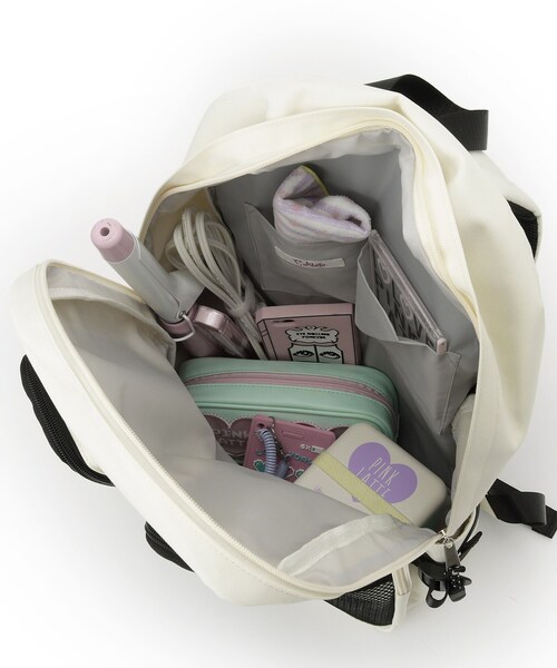 PINK-latte（ピンクラテ）の「【本体容量約14L】Wポケットリュック（バックパック/リュック・キッズ・ライトパープル/ブラック/アイボリー・00）」の15枚目の写真