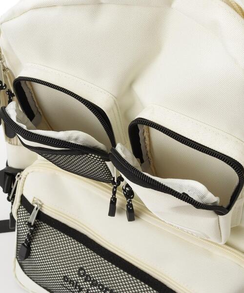 PINK-latte（ピンクラテ）の「【本体容量約14L】Wポケットリュック（バックパック/リュック・キッズ・ライトパープル/ブラック/アイボリー・00）」の17枚目の写真