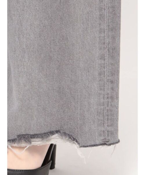 GYDA（ジェイダ）の「superハイウエストDAMAGEストレートデニムパンツ（デニムパンツ・レディース・ライトブルー/グレー・MEDIUM/SMALL）」の8枚目の写真