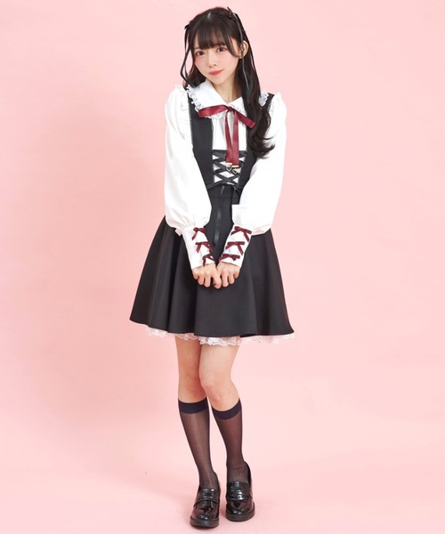 Secret Honey(シークレットハニー)の「カフス3連リボンヨークフリルブラウス(シャツ/ブラウス・レディース・ホワイト×ブラック/ブラック/オフホワイト・MEDIUM)」の16枚目の写真