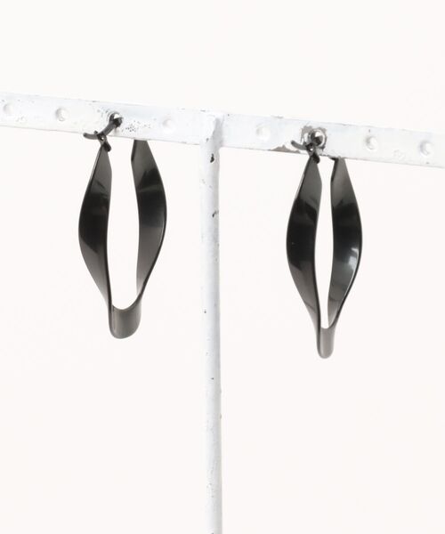 ARCHIVER（アーカイバ）の「【RS】《Stainless》 Tears Ring Pierce 35mm-ティアーズリング ピアス（ピアス（両耳用）・レディース・ブラック/ゴールド/シルバー・FREE）」の4枚目の写真