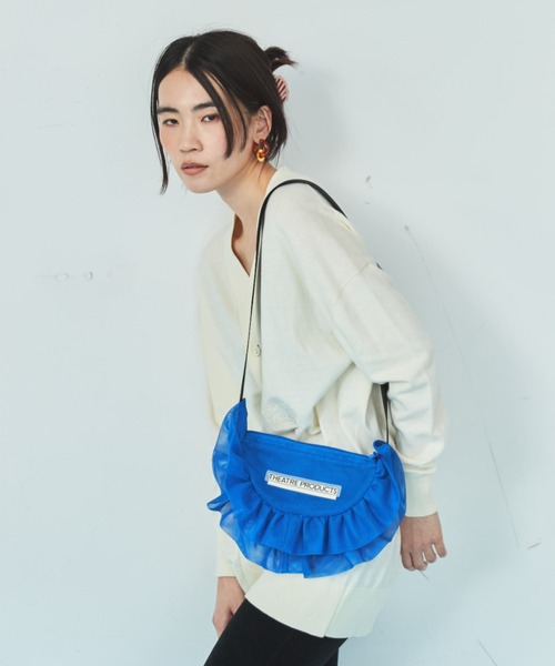 THEATRE PRODUCTS(シアタープロダクツ)の「メッシュフリルラウンドショルダーバッグM(ショルダーバッグ・レディース・ブルー/グレー/ブラック・FREE)」の1枚目の写真