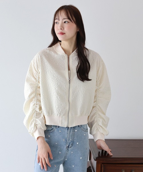 BLUEEAST（ブルーイースト）の「フラワージャガードブルゾン（ブルゾン・レディース・グレー/アイボリー・MEDIUM）」の22枚目の写真