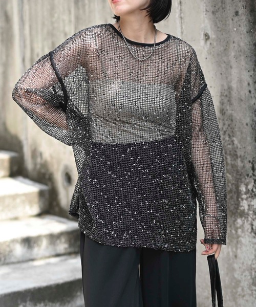 &HALF(アンドハーフ)の「カットメッシュミックスプルオーバー(シアートップス)(Tシャツ/カットソー・レディース・ダークベージュ/オフホワイト/ブラック・FREE)」の7枚目の写真