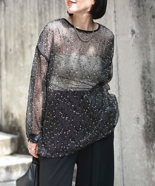 &HALF(アンドハーフ)の「カットメッシュミックスプルオーバー(シアートップス)(Tシャツ/カットソー・レディース・ダークベージュ/オフホワイト/ブラック・FREE)」の11枚目の写真