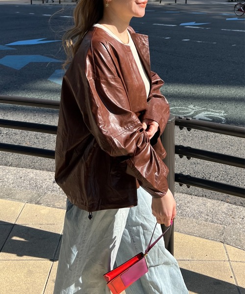 StyleSea(スタイルシー)の「フェイクレザーノーカラージャケット(ノーカラージャケット・レディース・ブラウン/ブラック/ナチュラル・FREE)」の19枚目の写真