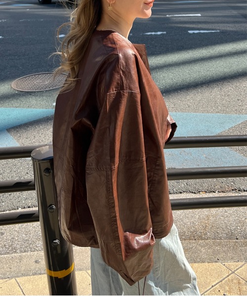 StyleSea(スタイルシー)の「フェイクレザーノーカラージャケット(ノーカラージャケット・レディース・ブラウン/ブラック/ナチュラル・FREE)」の21枚目の写真