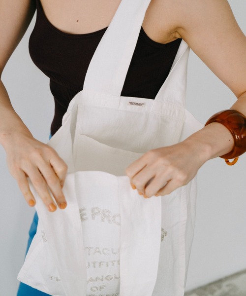 THEATRE PRODUCTS（シアタープロダクツ）の「ビーズエンブロイダリーハンドバッグL（トートバッグ・レディース・ブラック/ホワイト・FREE）」の11枚目の写真