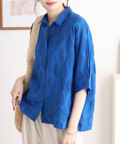 BARNDOOR(バーンドア)の「塩縮 ビッグ袖ブラウス 26SS(シャツ/ブラウス・レディース・ブラック/オフホワイト/ブルー・FREE)」の11枚目の写真