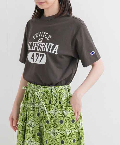 Champion（チャンピオン）の「Champion　SHORT SLEEVE T-SHIRTS（Tシャツ/カットソー・レディース・ブラック/ネイビー/ホワイト系その他・SMALL）」の8枚目の写真