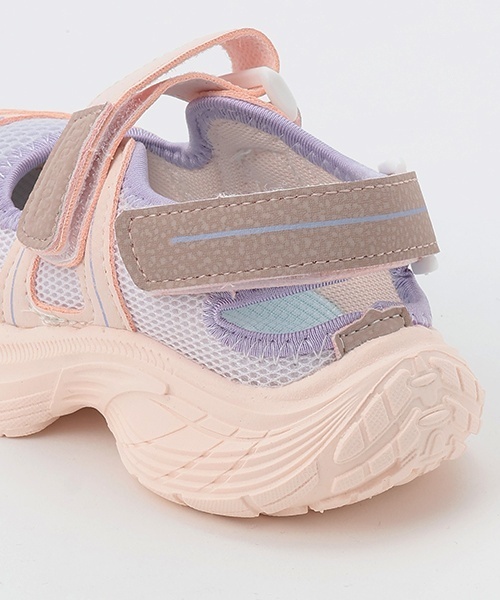 minimal(ミニマル)の「ストラップスニーカー(スニーカー・キッズ・ホワイト/ライトピンク・20cm/19cm/18cm/22cm/21cm/17cm/16cm/15cm)」の7枚目の写真