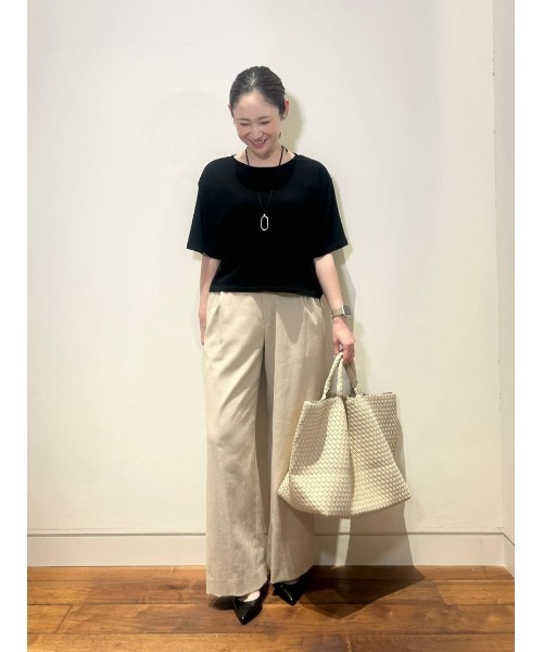 allureville（アルアバイル）の「クロップＴシャツ（Tシャツ/カットソー・レディース・オフホワイト/ブラック・2）」の15枚目の写真