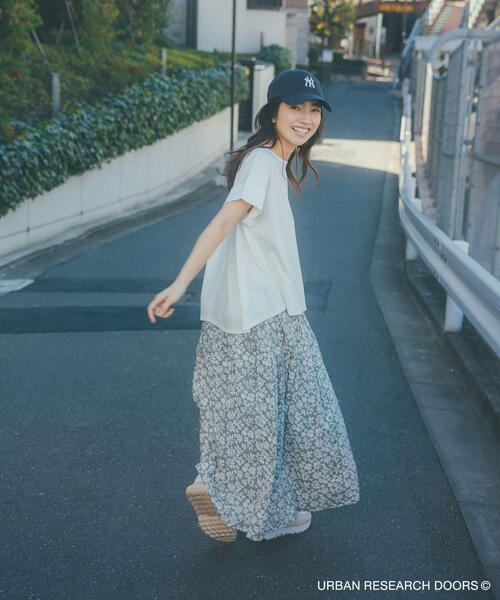 URBAN RESEARCH DOORS（アーバンリサーチドアーズ）の「『仁村紗和さん着用』『UR TECH』サマシェアバックデザインプルオーバー（Tシャツ/カットソー・レディース・ネイビー/パープル/グレー系その他/オフホワイト・MEDIUM）」の7枚目の写真