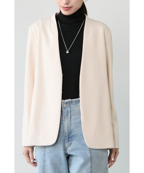 M.deux（エムドゥ）の「〈ハイストレッチノーカラージャケット〉（ノーカラージャケット・レディース・オフホワイト・MEDIUM）」の3枚目の写真