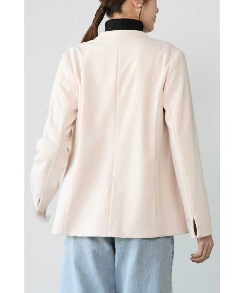 M.deux（エムドゥ）の「〈ハイストレッチノーカラージャケット〉（ノーカラージャケット・レディース・オフホワイト・MEDIUM）」の5枚目の写真