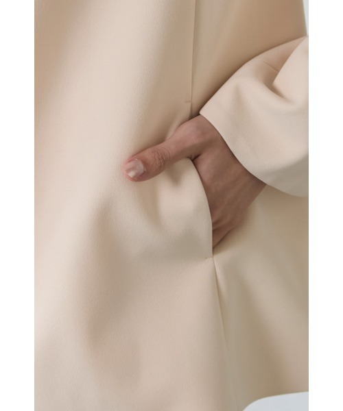 M.deux（エムドゥ）の「〈ハイストレッチノーカラージャケット〉（ノーカラージャケット・レディース・オフホワイト・MEDIUM）」の8枚目の写真