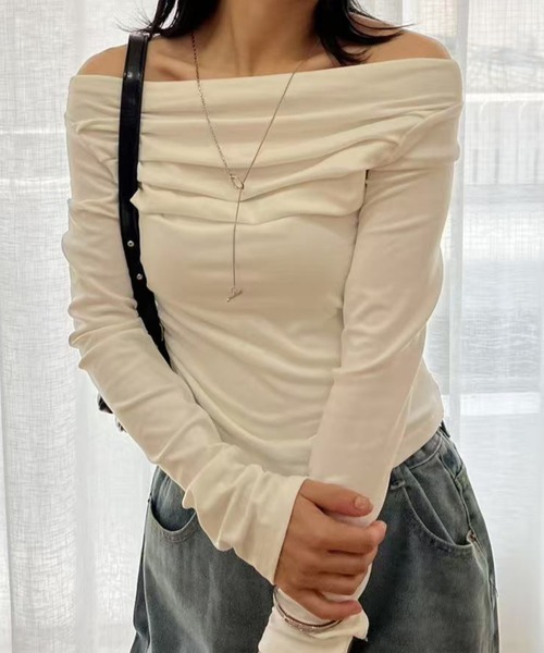 mebole(メボレ)の「ドレープオフショルダートップス(Tシャツ/カットソー・レディース・グレー/ブラック/ホワイト・FREE)」の8枚目の写真
