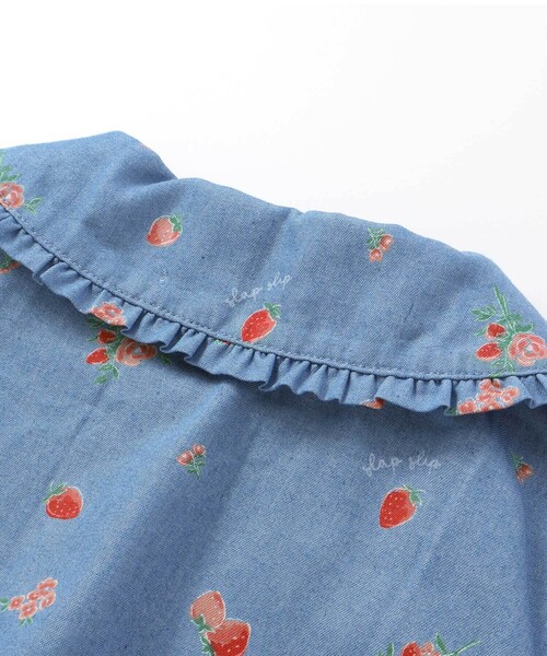 SLAP SLIP（スラップスリップ）の「【お揃い】デニムイチゴ×お花プリントセーラー襟パフスリーブトップス(80~130cm)（シャツ/ブラウス・キッズ・ブルー系その他/ホワイト系その他・110cm/100cm/120cm/130cm/80ｃｍ/90cm）」の10枚目の写真