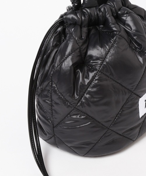 ALAND(エーランド)の「【UNISEX】ALAND/キルティング2WAY BAG(ショルダーバッグ・レディース・ライトグレー/ブラック/ピンクベージュ/ブルー・FREE)」の21枚目の写真