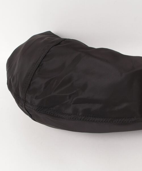 folka(フォルカ)の「5E25 ビッグシルエット クロスボディバッグ(ショルダーバッグ・レディース・ブラック・ONESIZE)」の2枚目の写真