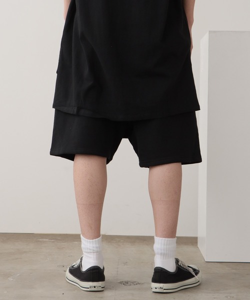 FOG ESSENTIALS(エフオージーエッセンシャルズ)の「FOG ESSENTIALS/エッセンシャルズ SWEAT SHORTS ショーツ メンズ 夏物 夏服(スウェットパンツ・メンズ・ブラック/クリーム/グレー・XL/XXL/L)」の4枚目の写真