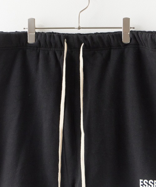 FOG ESSENTIALS(エフオージーエッセンシャルズ)の「FOG ESSENTIALS/エッセンシャルズ SWEAT SHORTS ショーツ メンズ 夏物 夏服(スウェットパンツ・メンズ・ブラック/クリーム/グレー・XL/XXL/L)」の22枚目の写真
