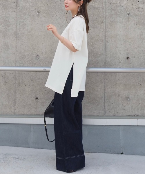 LAULEN（ローレン）の「side slit oversize tee /クルーネックサイドスリットオーバーサイズTシャツ（Tシャツ/カットソー・レディース・ホワイト/グレー/チャコールグレー・FREE）」の9枚目の写真